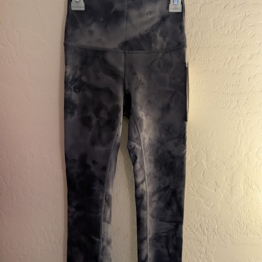 lululemon Wunder Train High-Rise Tight 25" Sz 2, NWT